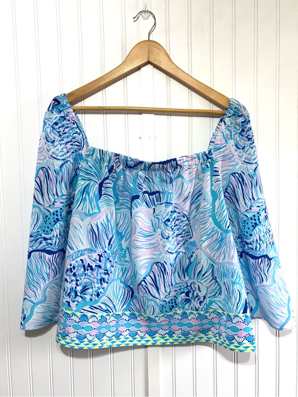 Lilly Pulitzer Lizzie Top Bermuda Blue Fishful Thinking Engineered Print Size L